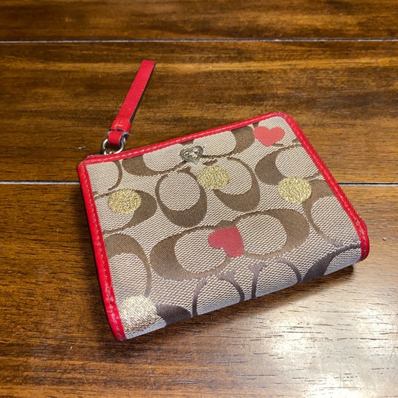 Coach Handbags - Coach Signature Poppy Wallet